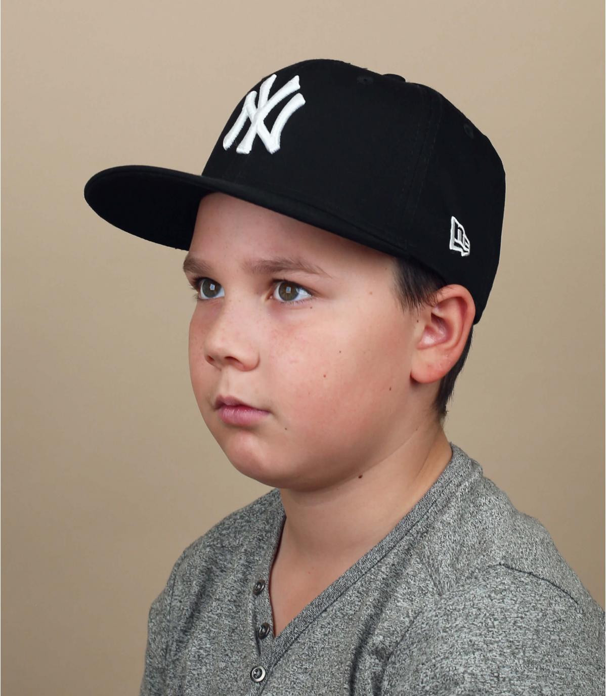 black and white NY child cap Kids Essentials NY 9fifty black white